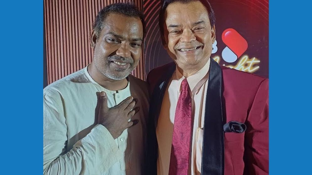 জালালের বাঁশিতে মুগ্ধ জাদুকর জুয়েল আইচ