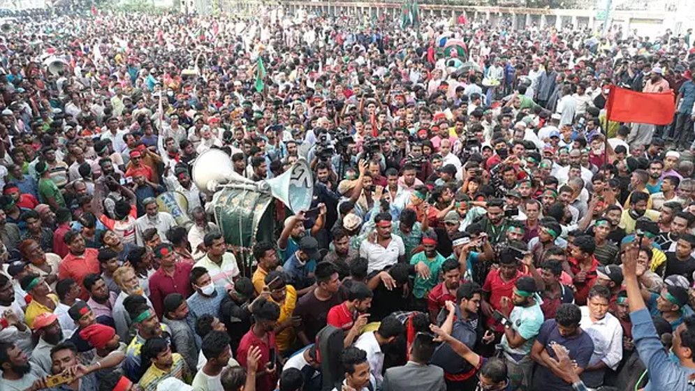 ব্যাটারিচালিত রিকশাচালকদের কর্মসূচি স্থগিত